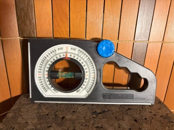 Angle Gauge Inclinometer with Magnetic Base - Image 2